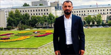 Bizim için Önce İnsan!