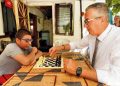 Satranç bahane, dostluk şahane