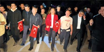 CHP Lideri Kılıçdaroğlu tarihi yürüyüşe katılıyor