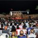 Sığacık Müjdat Gezen’i ayakta alkışladı