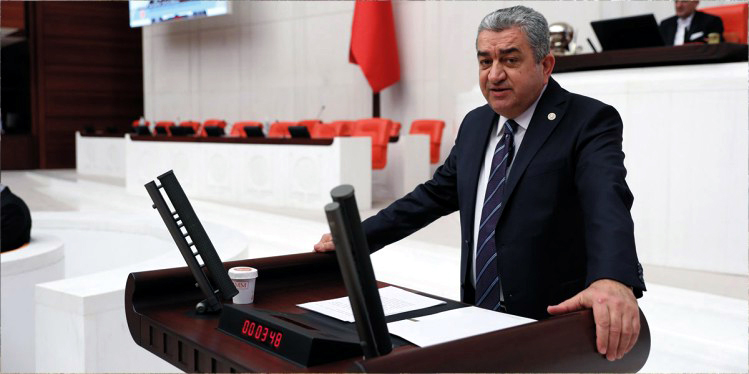 “Türkiye Cumhuriyeti’nin bağımsızlık hikayesi bir destandır’’