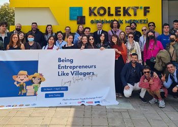 “Kolektif Girişimcilik Merkezi” Karşıyaka’ya ödül getirdi