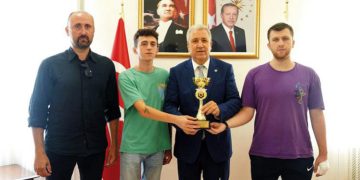 EÜ Valorant Takımı Türkiye Şampiyonu
