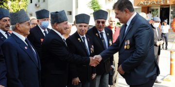 GAZİLER GÜNÜ KARŞIYAKA’DA KUTLANDI