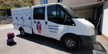 NARLIDERE’DE CAN DOSTLARA ÖZEL İLGİ