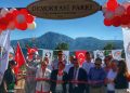 Kurtuluş coşkusu, “Demokrasi” ile taçlandı