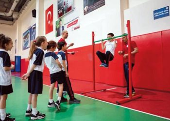 KARŞIYAKA’DA YENİ YETENEKLER KEŞFEDİLİYOR
