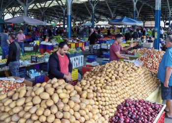 Buca pazarlarında çevre farkındalığı