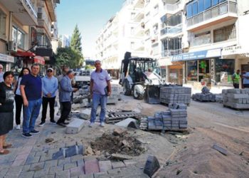 Sokak yenileme çalışmalarına yerinde inceleme