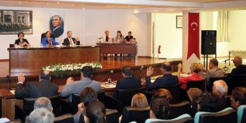 “Barış içinde ve kardeşçe”