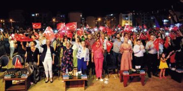 Seferihisar Kurtuluşunun 100. Yılını Büyük Coşku ile Kutladı