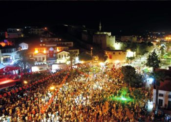 Zaferin 100. yılı Çeşme’de coşkuyla kutlandı
