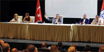 Batur’dan zam eleştirilerine sert yanıt
