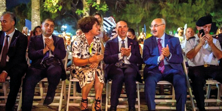 “İzmirli” markası dünyaya tanıtıldı