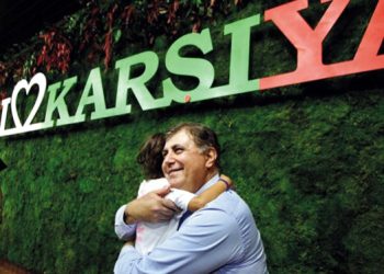 İZMİR FUARI’NDA KARŞIYAKA RÜZGARI