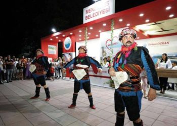 İzmir Enternasyonal Fuarı’nda Menderes’e Yoğun İlgi