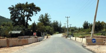 MENDERES’TE SEL VE TAŞKINLARA KARŞI SEFERBERLİK
