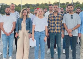 CHP’Lİ GENÇLERDEN HÜKÜMETE KYK TEPKİSİ