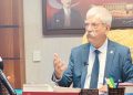 Beko, İzmir’in raylı sistem yatırımlarına ayrılan 3 bin TL’yi sordu.