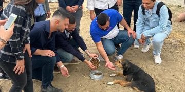CHP’Lİ GENÇLERDEN ANLAMLI HAREKET.