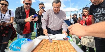Konak Belediyespor’dan sezona baklavalı başlangıç