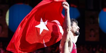 Güreşçimiz Kerem Kamal dünya şampiyonu oldu.