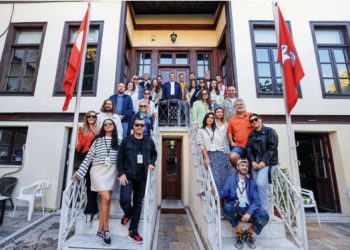 Milyonlar Konak’ı gezdi