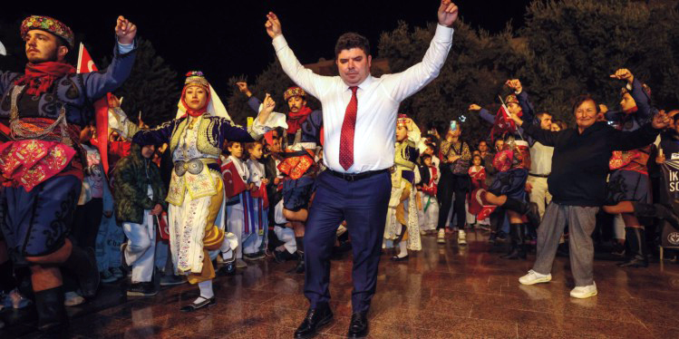 Buca’da 29 Ekim coşkusu