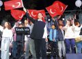 “Bizler bir çift mavi gözün ışığında adım atanlarız”