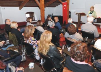 KENT BELLEĞİNDE ŞİDDETSİZ İLETİŞİM ATÖLYESİ