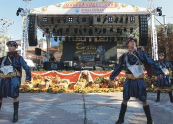 Mandalinanın Cennetinde Coşku Dolu Festival