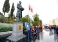 Bayraklı’da öğretmenlere coşkulu kutlama