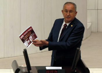 “Siyaseten gaspçısınız, hak yiyorsunuz, hukuk çiğniyorsunuz”