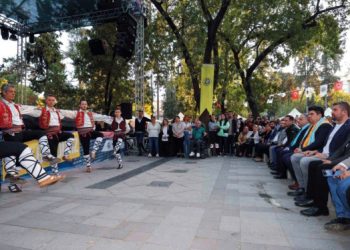 Buca’da coşkulu Balkan Festivali