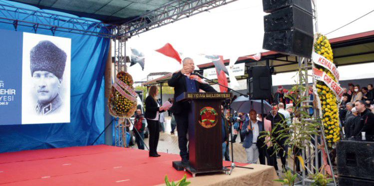 Beydağ’da Kestane Festivali Coşkusu