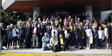 Karşıyaka Liseliler’in örnek dayanışması