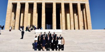 Yüce Atamıza Sözümüzdür
