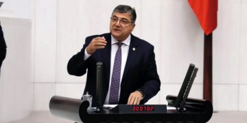 CHP’li Sındır, “Halkın gözünde fer kalmadı, sayın bakan!”