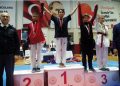 Bayraklılı sporculardan 3 madalya daha