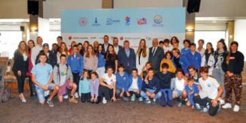 Alaçatı PWA Slalom World Cup’a ev sahipliği yapacak!