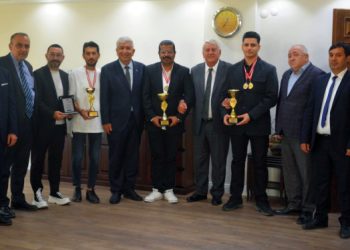 İzmirli berberlerin büyük başarısı…
