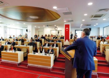 Başkan Sandal, “Biz güçlü bir aileyiz”