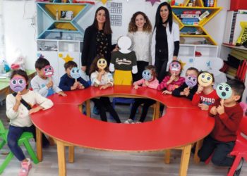 Gaziemirli çocuklar “Mika ile kendini koruma”yı öğrendiler