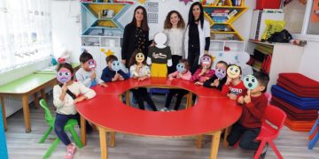 Gaziemirli çocuklar “Mika ile kendini koruma”yı öğrendiler