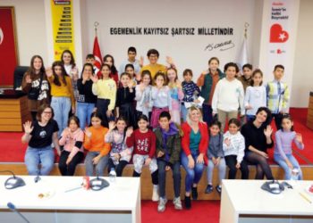 Bayraklı’nın çocukları, “Yarınları biz kuracağız”