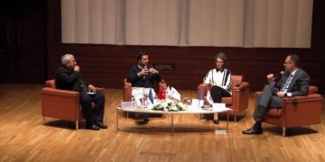 AViTeM seminerinde sosyal ekonomi konuşuldu