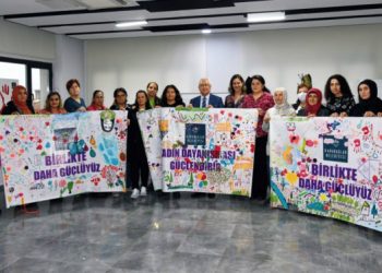 Karabağlar’da “Kadın Çemberi”