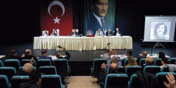 Konak Belediye’sinde buruk meclis.