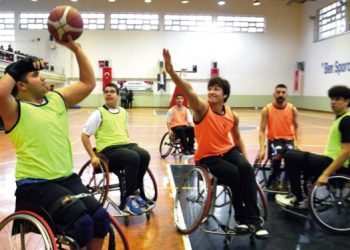 Bornova’da farkındalık yaratan maç