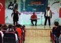 Bayraklı’lı çocuklar tiyatroyu sevdi